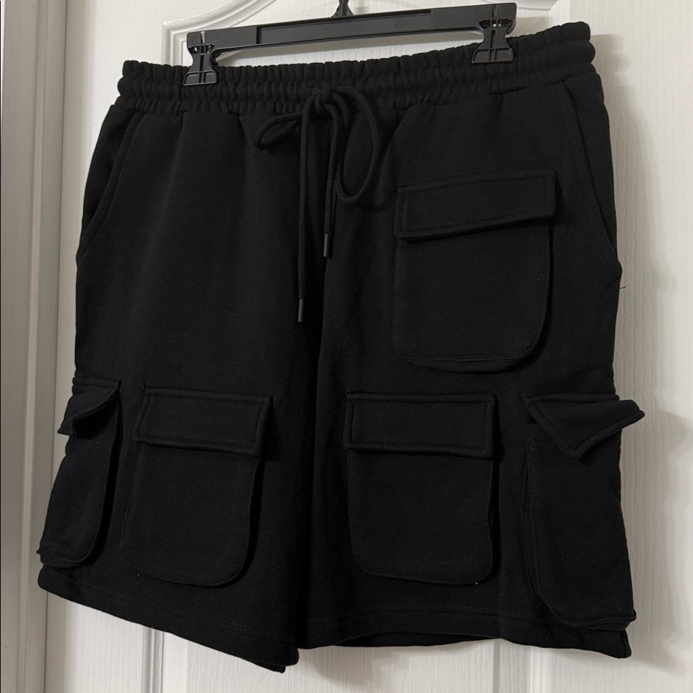 Novamen Different Levels Relaxed Cargo Shorts Black Size L